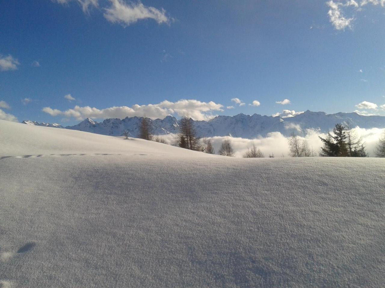 Hotel Bed & Rooms , Corte Rossa -1 Min Walk To Bernina Express Tirano Εξωτερικό φωτογραφία