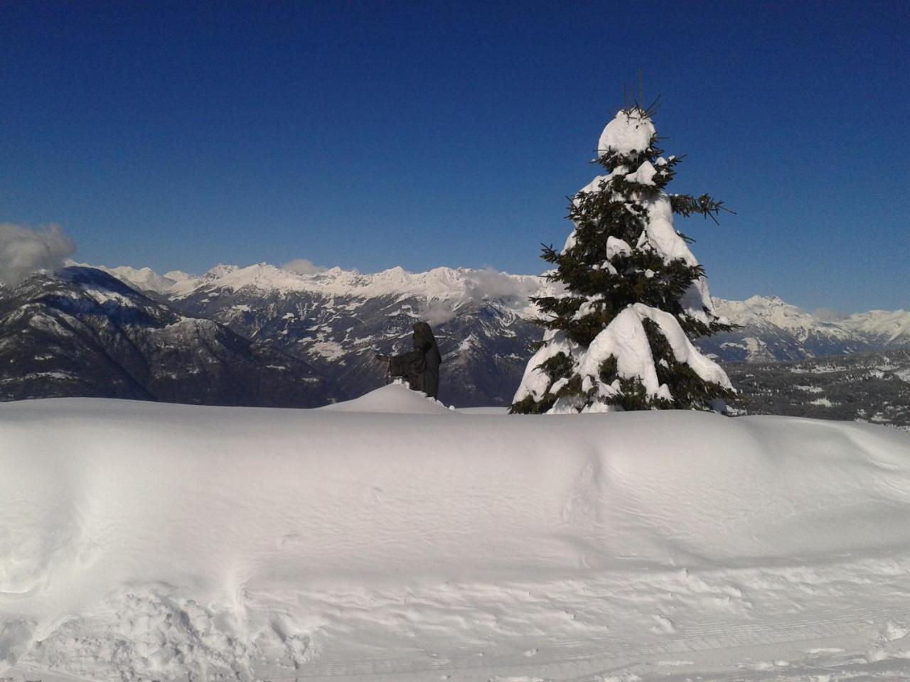 Hotel Bed & Rooms , Corte Rossa -1 Min Walk To Bernina Express Tirano Εξωτερικό φωτογραφία